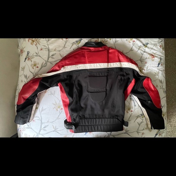 Motorcycle Jacket - Picture 5 of 7